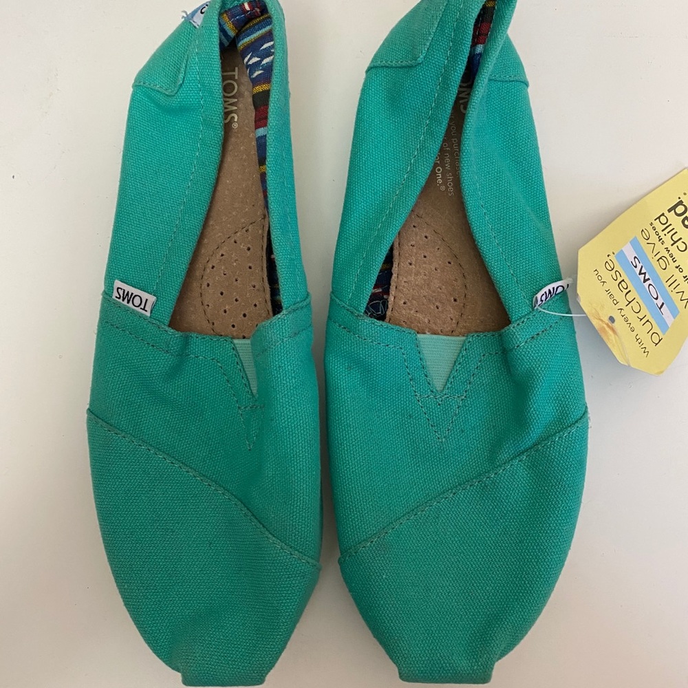 Toms Slip On Shoes